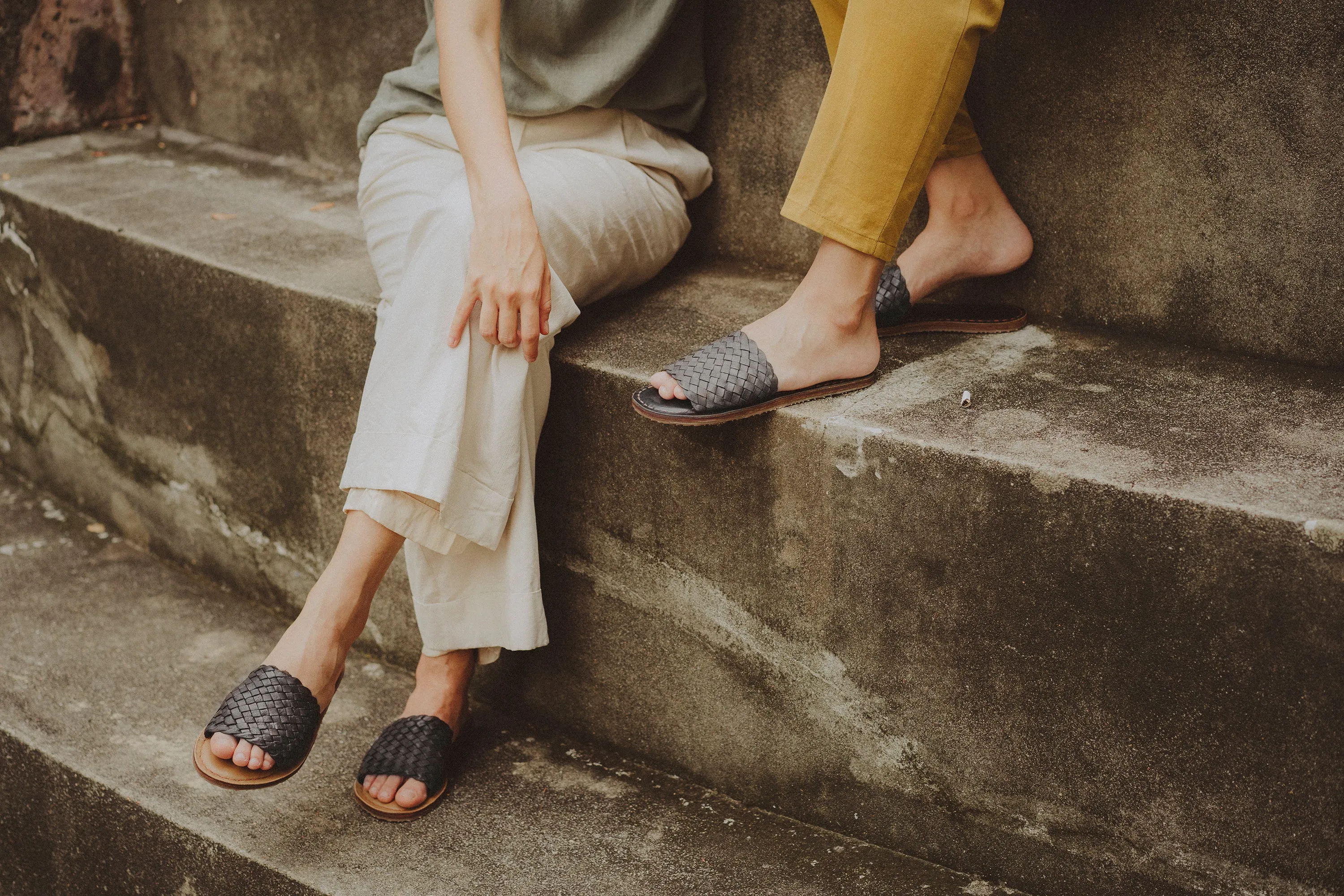 Open Toe Slides - Polished Black